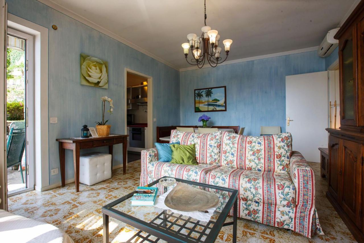 Casa Alla Traversa Carmine Bagian luar foto